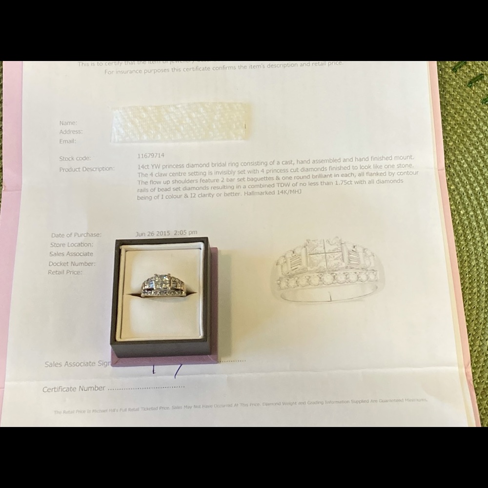 Princess diamond wedding ring